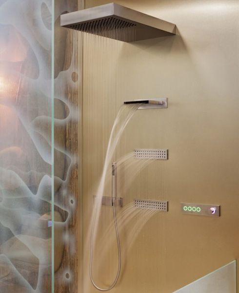 ۱۰ راهکار حرفهای برای انتخاب بهترین پانل دوش و بهبود حمام خانه 🚿